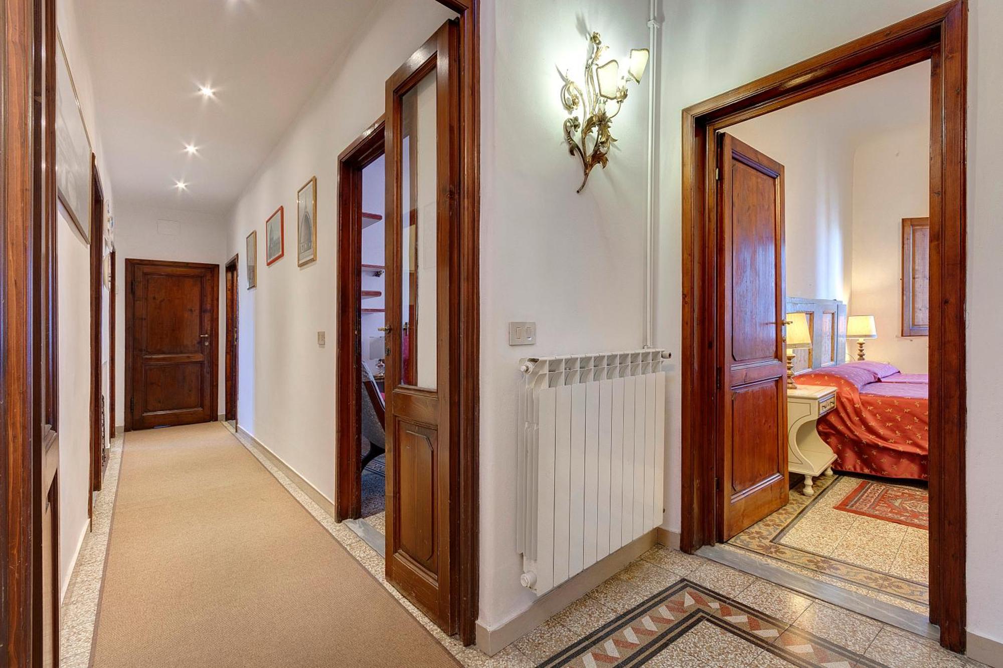 Eden Apartment Флоренция Екстериор снимка
